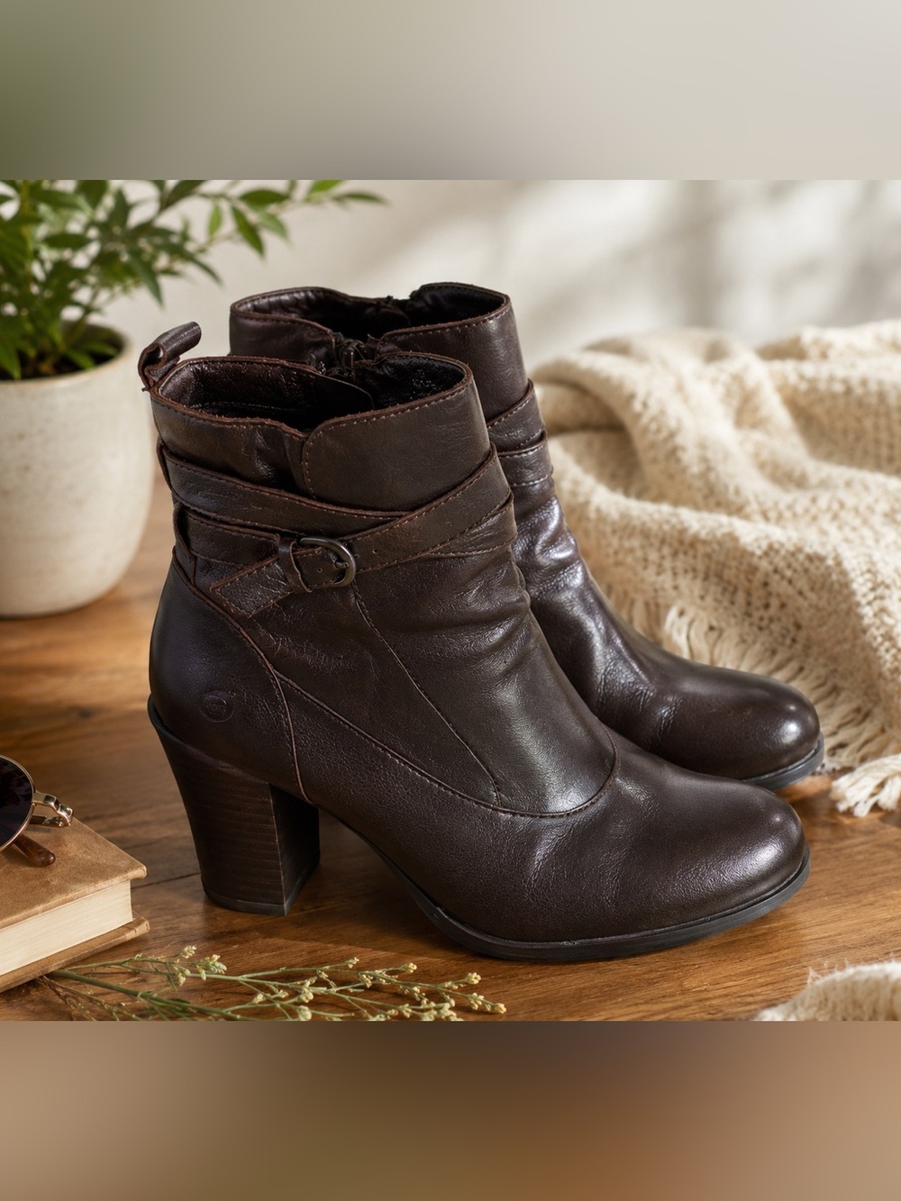 Born Chyler Heeled Ankle Brown Leather Boots- Buckle-Side Zipper Size 7